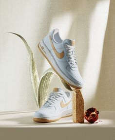 Nike - Move to Zero on Behance Shoe Commercial, Balance Composition, Shoes Editorial, Shoes Fashion Photography, Fashion Shoes Sandals, Shoes Photography