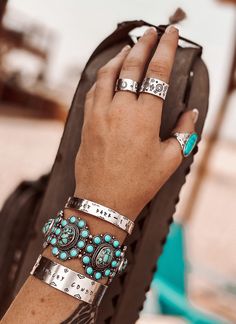 Punchy Cowboy, Country Girl Jewelry, Western Fashion Jewelry, Western Rings, Boho Womens Clothing, Western Bracelets, Ring And Bracelet, Cowgirl Accessories, Beth Dutton