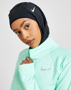 Nike Hijab, White Nike Pros, Black Nike Pros, Sport Photoshoot, Comfy Wear, Nike Swoosh, Jd Sports, Stay Focused