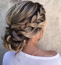 Bridemaids Hairstyles, Romantic Wedding Hair, Hair Patterns, Hair Styler, Fancy Hairstyles, Bridal Hair And Makeup