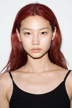 The faces of the season – unadorned and before the hype Ref Hair, Jung Ho Yeon, Jung Hoyeon, Ho Yeon, Hoyeon Jung, Red Hair Inspo, Face Ref, Portrait References, Face References