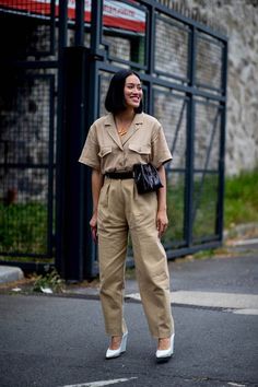 Utilitarian Fashion, Style Année 80, Fancy Tops, Trendy Swimwear, Street Style Trends, Couture Week, Spring Fashion Trends