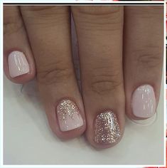 Add a touch of sparkle to your winter nails with these glittery winter night sky dip designs. Winter Nails Dip, Easter Nails Acrylic, 2025 Trends, 2023 Nails, Nails Dip, Nails Art Designs, Spring Nail Designs