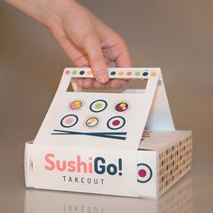 Cool Food Packaging Design, Takeout Packaging Design, Packaging Food Ideas, Japanese Food Packaging Design, Sushi Packaging Design, Food Box Design, Takeaway Packaging Design, Sushi Takeout, Sushi Packaging