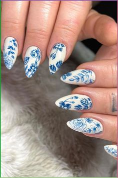 Diy Valentine's Nails, Vintage Nail Art, Blue Wedding Nails, Pink Nail Colors, Indigo Nails, Vintage Nails, Green Nail Designs, Trendy Nail Art Designs, Nail Designs Valentines