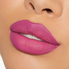 my best-selling matte lip kit is your ready-to-go lip routine for a long-lasting, matte lip. this matte liquid lipstick and lip liner duo feature highly pigmented, 8+ hour wear formulas that offer full coverage payoff with a smudge-resistant finish. - Kylie Cosmetics. Color: tipsy. 4 g. Combine Outfits, Lip Routine, Lip Looks, Shimmer Lipstick, Kylie Lips, Beautiful Lipstick, Best Makeup Tips, Cosmetic Shop