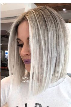 Ice Blonde Hair, Silver Blonde Hair, Icy Blonde Hair, Cool Blonde Hair, Silver Blonde, Blending Gray Hair, Blonde Hair Inspiration, Blonde Hair Looks, Platinum Blonde Hair