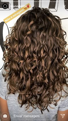 Shoulder Length Hair Balayage, Brown Shoulder Length Hair, Above Shoulder Length Hair, Shoulder Length Hair With Bangs, Medium Curly Hair, Shoulder Length Curly Hair, Soya Mumu, Medium Curly Hair Styles, Peinados Fáciles Para Cabello Corto