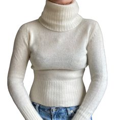 "Vintage 80s Womens Hand Loomed Lambswool Angora Blend Fluffy Turtleneck Sweater  Unbranded  **Labeled a size L however fits more like a modern day S-M depending on desired drape  Hand loomed  Color: white  Material: lambswool & angora blend  Lightweight  Excellent vintage condition Collar to hem: 28\"  Pit to pit: 16\"  Sleeve: 20\"  Modeled on a medium/size 6/ 5 foot 7/ 140lbs/ 34 C/ 28\" inch waist" 80s Sweater Outfit, Sweater Outfit Women, Friends Winter, Golden Fleece, 28 Inch Waist, 80s Sweater, 90s Model, Womens Pullover Sweaters, White Turtleneck