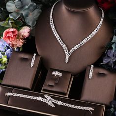 Bridal Jewelry Sets- 4pcs Bridal Zirconia Full Jewelry Sets For Women Party, Luxury Dubai Nigeria CZ Crystal Wedding Jewelry SetsModel Number:1005001346978261 Jewelry For Prom, Silver Prom Jewelry, Fancy Diamond Ring, Wedding Necklace Set, Crystal Wedding Jewelry, Diamond Jewelry Set, Wedding Rings Round, Prom Jewelry, Classy Jewelry