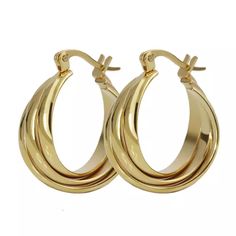 This classically designed hoop is vintage-inspired, but eye-catching. Add a subtle twist to any outfit. Wear this alone or stack with others! These hoops are made of stainless steel, so waterproof! The color remains perfect. Gold: 18k gold platingMaterial: Stainless steelWidth: 21mm Waterproof jewelry Glazd Pouch with every order Free US shipping Easy Exchange & Return policy PRODUCT INFOAll our jewelry are made of stainless steel material. For the gold pieces, we added an 18K PVD gold plating. Statement Wedding Jewelry, Triple Hoop Earrings, Chunky Hoop Earrings, Dragonfly Pendant, Jewelry Safe, Waterproof Jewelry, Geometric Earrings, Gold Hoops, Earrings Etsy