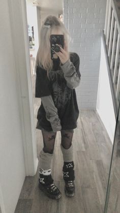 Causal Emo Outfits, Everyday Goth Outfit, Emo Black Outfits, Hello Kitty Emo Outfits, Alt Emo Grunge Outfits, Emo Outfits Cold Weather, Winter E Girl Outfit, Cold Weather Emo Outfits, Pretty Emo Outfits