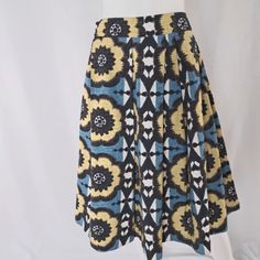 Beautiful Dries Van Noten Abstract Floral Print Pleated Midi Skirt. Yellow, Blue, Black And White. Medium Weight Woven Cotton Fabric. Hidden Side Zipper. Approximate Measurements Are: 28" Waist And 26.75" Waist To Hem. In Excellent Preowned Condition. Size 38 Or 8 Us According To Their Chart. Please Use Measurements For Sizing. Dries Van Noten Print Pattern, Dries Van Noten Floral Print, Floral Print Midi Skirt, Abstract Floral Print, Dries Van Noten, Pleated Midi Skirt, Women Skirts Midi, Abstract Floral, Cotton Weaving