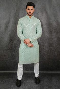 Kurta Designs Men's, Kurta Pajama Men, Chikankari Kurta, Kurta For Men, Gents Kurta, Kurta Men, Indian Kurta, Salwar Kamiz, Indian Wedding Wear