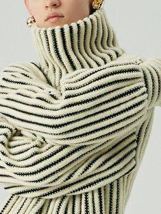 Knitwear Trends, Diy Vetement, Designer Knitwear, Knitwear Fashion, Make Yourself, Knit Outfit, Knit Fashion, Knitting Inspiration, Fashion Inspo Outfits