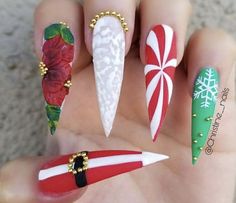 Stiletto Nail Art Designs, Nail Art Simple, Stiletto Nail Art, Holiday Nail Designs, Colorful Nail, Christmas Nails Easy, Stiletto Nails Designs, Christmas Nail Art Designs