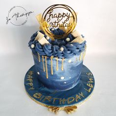 Wedgewood blue buttercream, Sugarflair gold accents with 24ct edible gold leaf vegan birthday cake Blue And Gold Drip Cake, Buttercream Drip Cake, 5 Star Food, Blue Drip Cake, Gold Buttercream, Buttercream Drip, Vegan Red Velvet, Happy Fathers Day Cake