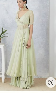 Trendy Outfits Indian, Indian Outfits Lehenga, Ethnic Wedding, Traditional Indian Dress, Indian Dresses Traditional, Traditional Indian Outfits, Designer Party Wear Dresses, Boutique Dress Designs, Designer Dresses Casual