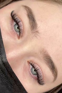 Wet Classic Lashes, D Curl Cat Eye Lash Extensions, Lash Extensions On Small Eyes, Wet Sets Lash Extensions, Rzesy Kim Kardashian, Pointy Lashes, Mega Classic Lashes, Classic Full Set Lash Extensions, Lashes 1:1