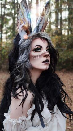 Hecate Makeup, Dark Fae Costume, Druid Makeup, Aries Cosplay, Faun Makeup, 31 Days Of Halloween Makeup, Pagan Makeup, Vintage Halloween Costumes, Deer Makeup