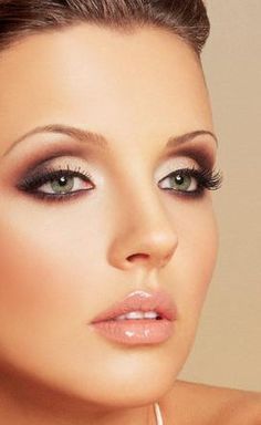 2015 Wedding Makeup Ideas From Pinterest Maternity Hair, Bridal Makeup For Brown Eyes, Fall Bridal Makeup, Brown Eyeshadow Looks, Wedding Makeup Blue, Mesmerizing Eyes, Makeup Photos, Makeup Trial