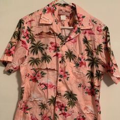 Beautiful Pink Shirt With Flamingoes, Palm Trees And Plumerias. Fabric Content Is 100% Cotton. It Is A Size Medium. Brand New Condition With No Rips Tears Or Stains. This Shirt Was Made In And Bought In Hawaii. Smoke Free But Pet Friendly Home. Nwot This Item Has Never Been Worn But I Do Have A Habit Of Washing Things Before I Wear Them So It Has Been Washed Once But Never Worn. Hawian Shirt, Pink Hawaiian Shirt, Good Shirts, Better Cr Dr, Tropical Shirts, Rayon Shirt, Aesthetic Shirts, Camp Shirt, Hawaii Shirt