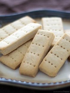 some crackers are on a white plate