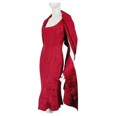 John Galliano London Red Silk Brocade Floral Runway Evening Gown Bias Dress with Scarf Stola, SS 1998 John Galliano red silk brocade evening dress/ gown with attached fringed scarf and low back Spring-Summer 1998. Collector piece. Excellent Condition, no signs of wear. Marked: FR 38, GB 10, D:36, USA:6 Measurements: Dress: Bust: 42 cm Waist: 34 cm Hip: 46 cm Length: 112 cm Stola: 240X70 cm Floral Runway, Brocade Evening Dress, Bias Dress, Dress With Scarf, London Red, Red Velvet Dress, Evening Gown Dresses, Silk Brocade, Gown Dress