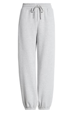 Womens Sweat Pants, Siren Wardrobe, Cuffed Sweatpants Outfit, Good Sweatpants, Comfy College Outfit, Basic Sweats, Baggy Grey Sweatpants, Grey Sweatpants Outfit, Dark Gray Sweatpants