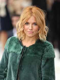 Sienna Miller Jahodová Blond, Going Blonde, Long Bob Haircuts, Lob Hairstyle, Lob Haircut