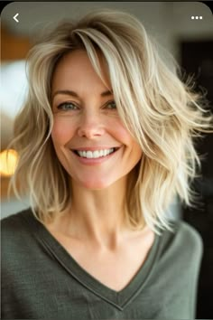 Dark Blond Shoulder Length Hair, Shoulder Length Hair Cuts 2024, Sholder Length Ladies Haircut, Medium Length Hair Styles Summer 2024, Shoulder Length Hair Fall 2024, Blonde Bob Haircut, Stacked Bob Hairstyles, Thick Curly Hair