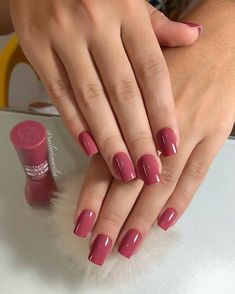 Gel Set, Simple Gel Nails, Pink Nail Polish, Pink Nail, Chic Nails, Short Acrylic Nails, Manicure E Pedicure