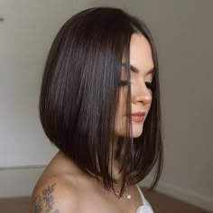 Corte Chanel, Haircuts For Medium Hair, Haircuts Straight Hair, Long Bob Hairstyles, Dark Brown Hair, Shoulder Length Hair, Short Bob Hairstyles