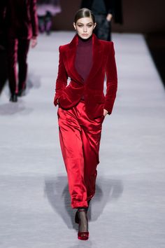 Haute Couture Style, Women's Runway Fashion, Fashion Trend Report, Design Moda, Women Fashion Edgy, Mode Casual, 가을 패션