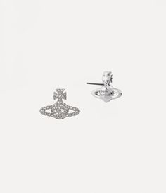 Our Grace Bas Relief Stud earrings are offered in silver tones this season, outlined with a combination of round and oval crystal details. The statement pair adopt our signature motif - synonymous with Vivienne's vision for taking tradition into the future. Take My Money, Bas Relief, Pierced Jewelry, Ring Watch, Into The Future, Future Fashion, Drop Shipping, Lace Boots, Vivienne Westwood