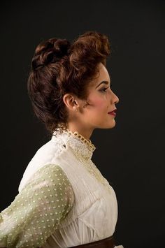 Edwardian Inspired Hair, 1900 Hairstyles, Academia Hairstyles, 1910 Hair, Victorian Ghost