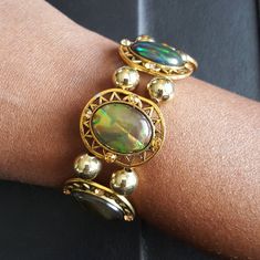 Green Jade color women's Bracelet. Elastic bandwith gold-filled metal spacer beads. Can be worn for any occassion. Gold Green Jewelry, Gold Arm Band, Jade Color, Gold Armband, Green Jewelry, Dark Olive Green, Green Jade, Jade Green, Spacer Beads