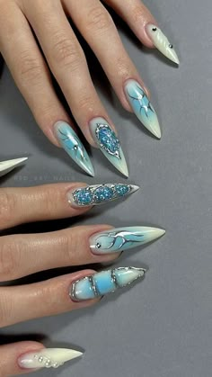 #nails #y2k #naildesign Blue Pointy Nails, Stiletto Nails Blue, Nail Nail Designs, Blue Stiletto Nails, Pointy Nails, Asian Nails, Punk Nails, Airbrush Nails, Vintage Nails