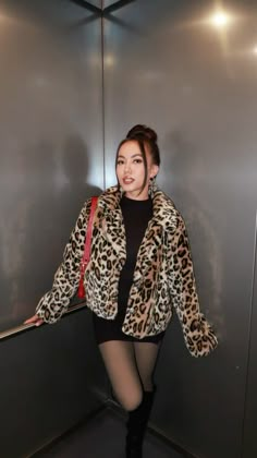 thrifted winter outfit inspo (refuse to call it mob wife inspo btw!!! but if thats what u wanna call it then ok!!) Cheetah Coat Outfit, Cheetah Print Jacket Outfit, Cheetah Print Coat Outfits, Cheetah Jacket Outfit, Cheetah Fur Coat Outfit, Cheetah Print Fur Coat Outfit, Leopard Print Faux Fur Coat Outfit, Leopard Fur Jacket Outfit, Print Coat Outfit