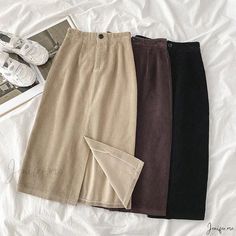 High-Waisted Split Long Skirt in Corduroy Corduroy Midi Skirt, Velvet Midi Skirt, Long Pencil Skirt, Skirts Midi High Waisted, Half Skirt, Velvet Skirt, Belted Shorts, Mermaid Skirt, Corduroy Skirt