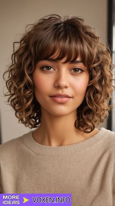 Chin Length Round Face, Plus Size Haircut Double Chin With Bangs, Chin Length Curly Hair With Layers, Curly Hair With Bangs And Layers, Short Hair With Layers And Bangs, Short Curly Bob With Bangs, Short Curly Weave Hairstyles, Caramel Hair Color Ideas, Short Curly Weave