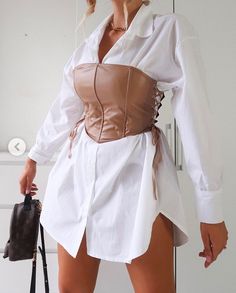 Corset Style Dress Casual, Corsets Over Shirts, Button Up Corset Outfit, White Shirt Dress Outfit Classy, Corset Over Shirt Outfits, Corset Over Shirt, Shirt Dress With Corset, White Shirt Dress Outfit, Corsets Tops