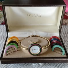 I Have A Beautiful 1980s Vintage Gucci Changeable Rings On The Watch Beautiful Piece. Gucci Watch Women, Gucci Watch, Bangle Watches, Gucci Jewelry, Bangles Style, Classy Jewelry, Funky Jewelry, Jewelry Lookbook, Mode Inspo