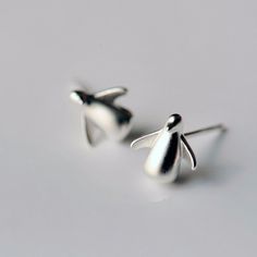 This Listing Comes With One Pair Of Silver Alloy Penguin Stud Earrings As Pictured. Let Me Know If You Have Any Questions; Happy To Help! Grad Earrings, Penguin Earrings, Penguin Jewelry, Fashion Earrings Studs, Cartoon Penguin, Stud Earrings Women, Stud Fashion, Ghost Earrings, Bird Earrings