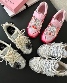 Coquette Sneakers, Shoes Decor, Beaded Shoes, Diy Clothing, Aesthetic Shoes, Custom Sneakers, Shoe Charms