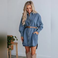 Oversized Denim Boyfriend Pocket Jean Collar Shirt Dress Long Sleeve Button High-Low This Chic Denim Dress Is A Elevated Choice That's Functional With Pockets, Comfortable With A Quality Cotton Blend Material And Effortlessly Perfect. Minimalist Style With A Modern Contemporary Twist That Can Easily Transition From Day To Night, Making This A Playful Choice. Collared Neckline With A Button Front Gives The Option To Wear Open Offering Versatility With Deeper V-Neckline. With An Oversized Boyfrien Shirt Dress Long Sleeve, Long Sleeve Denim Dress, Shirt Dress Long, Collar Shirt Dress, Collared Shirt Dress, Denim Chic, Timeless Wardrobe Staples, Denim Shirt Dress, Boyfriend Shirt