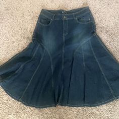 Nwot Denim Flare Skirt Denim Size 13/14 . Bought And Never Worn Now Can’t Fit It . Y2k High Waist Dark Wash Denim Skirt, Y2k Style Stretch Denim Skirt, Fitted Y2k Style Medium Wash Skirt, Y2k Fitted Medium Wash Skirt, Fitted Y2k Style Dark Wash Denim Skirt, Y2k Fitted Dark Wash Skirt, Y2k Style Dark Wash Denim Skirt, Y2k Style Dark Wash Denim Skirt For Spring, Y2k Dark Wash Denim Skirt