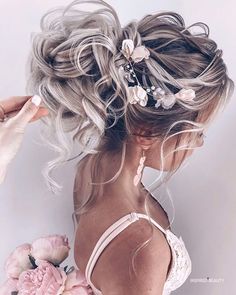 Greek Hair, Panda Drawing, Hairstyle Trends, Bridal Hairstyle, Bridesmaid Hair Down, Bridesmaid Hair Updo, Hair Trend