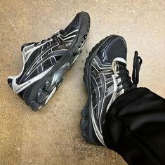 Work Shoes, Pure Silver, Fitness Inspo, Sneakers Fashion, Style Me