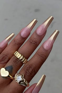 January Nail, Trends Nails, Chrome Nail Art, Chrome Nail, Gold Nail, Gold Chrome, Nails 2024, New Year's Nails, Art Nails